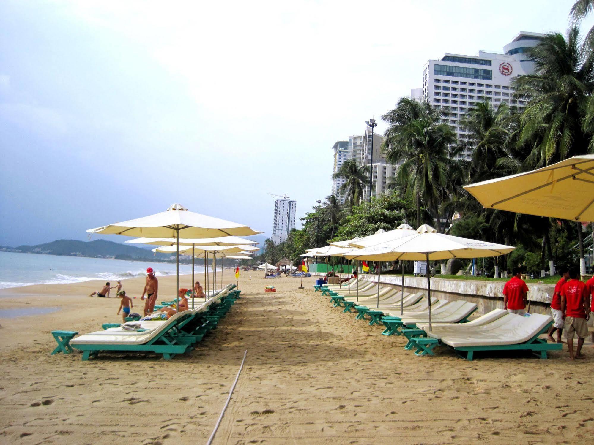 Yasaka Saigon Nha Trang Hotel & Spa Luaran gambar